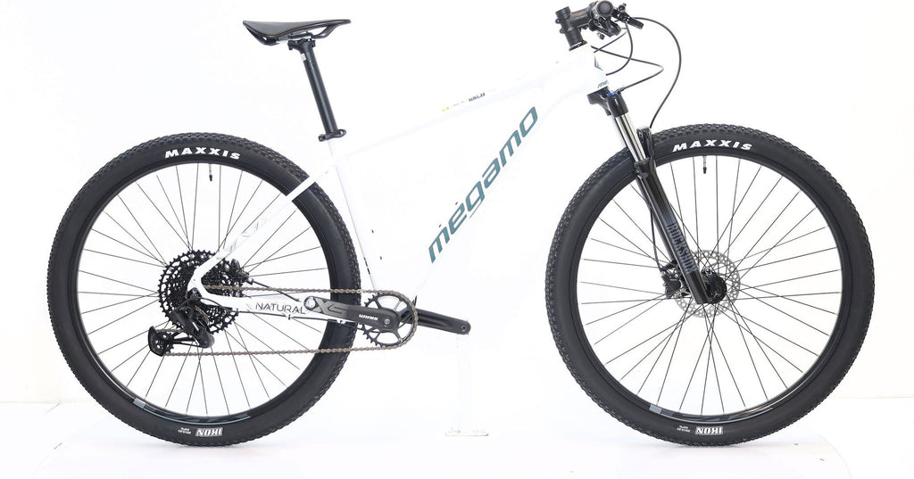 Produit Reconditionné · VTT MEGAMO Natural Elite 15 2026 · Très bon état