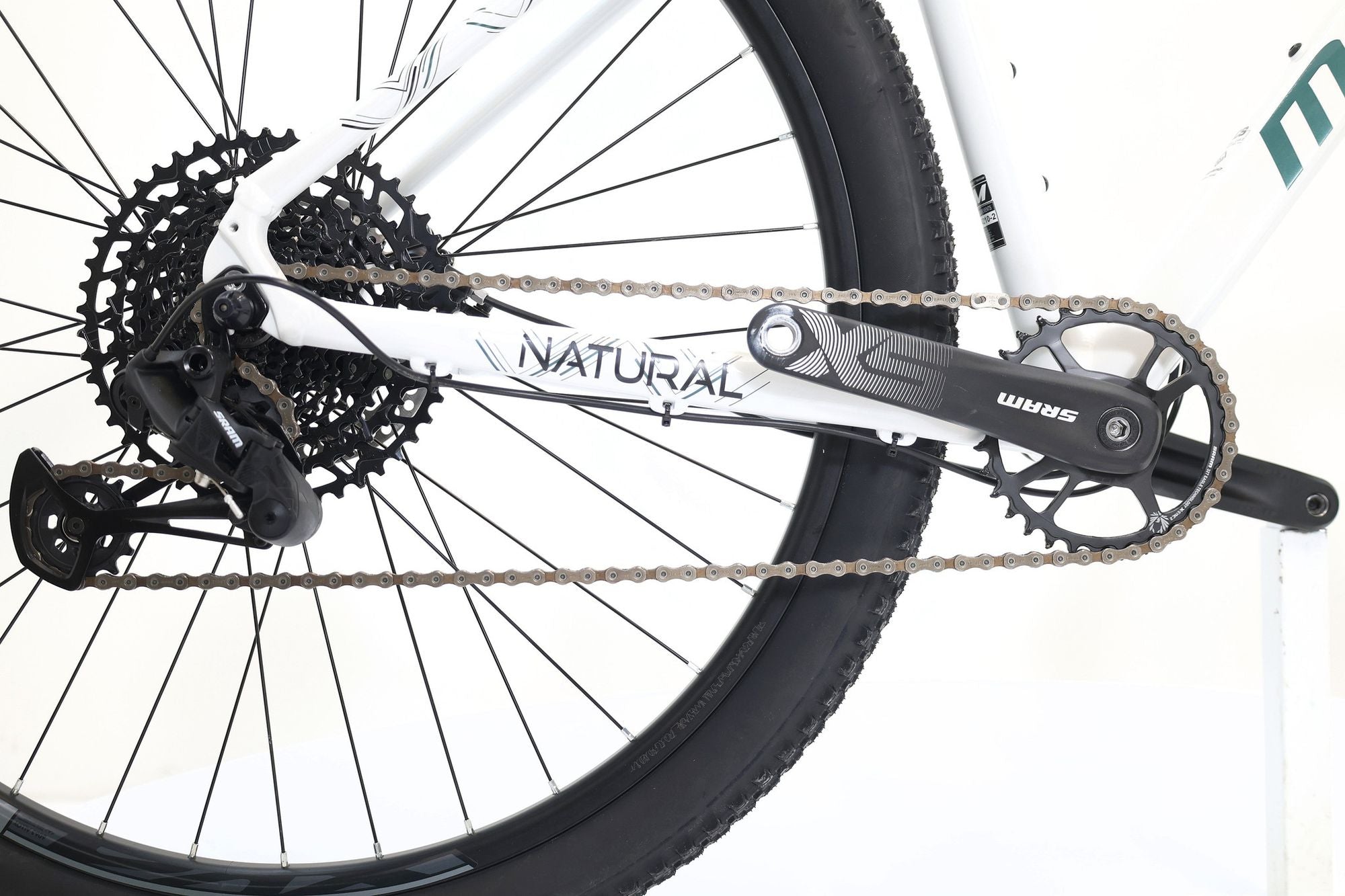 Produit Reconditionné · VTT MEGAMO Natural Elite 15 2026 · Très bon état