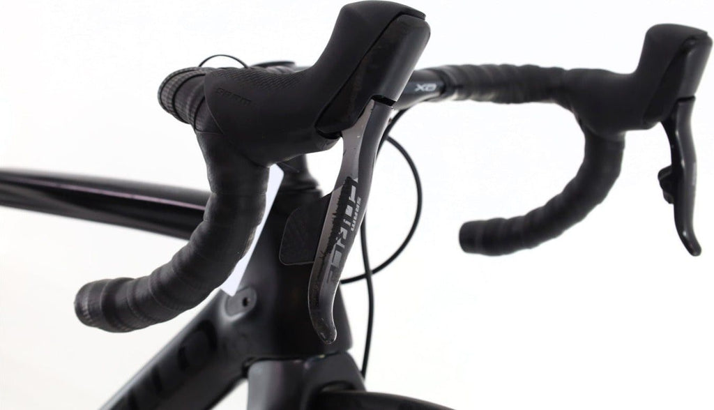 Produit reconditionné · Pinarello Gan AXS 12V · Noir / Vélo de route | Très bon état