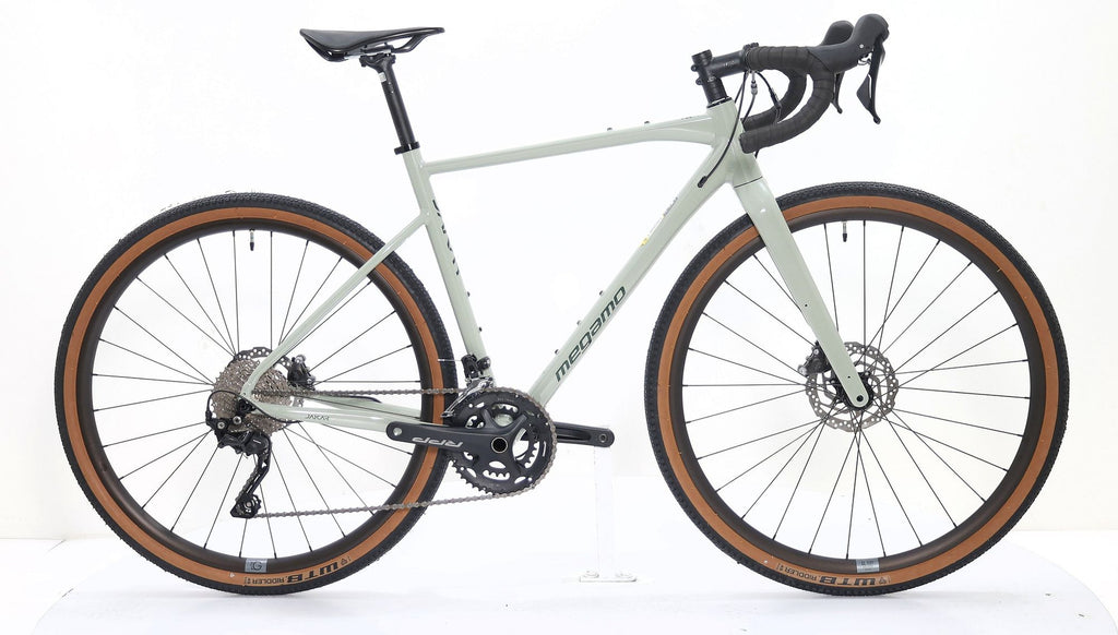 Produit Reconditionné · Vélo de gravel MEGAMO Jakar 30 2026 · Très bon état