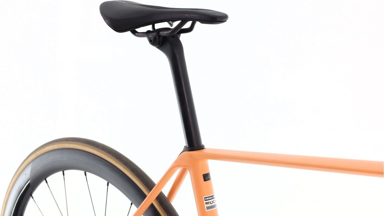 Produit reconditionné · Orbea Orca M11 LTD AXS 12V · Orange / Vélo de route | Très bon état