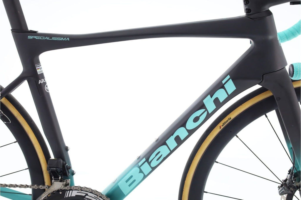 Produit reconditionné · Bianchi Specialissima Arkea Team Di2 12V · Gris / Vélo de route | Très bon état