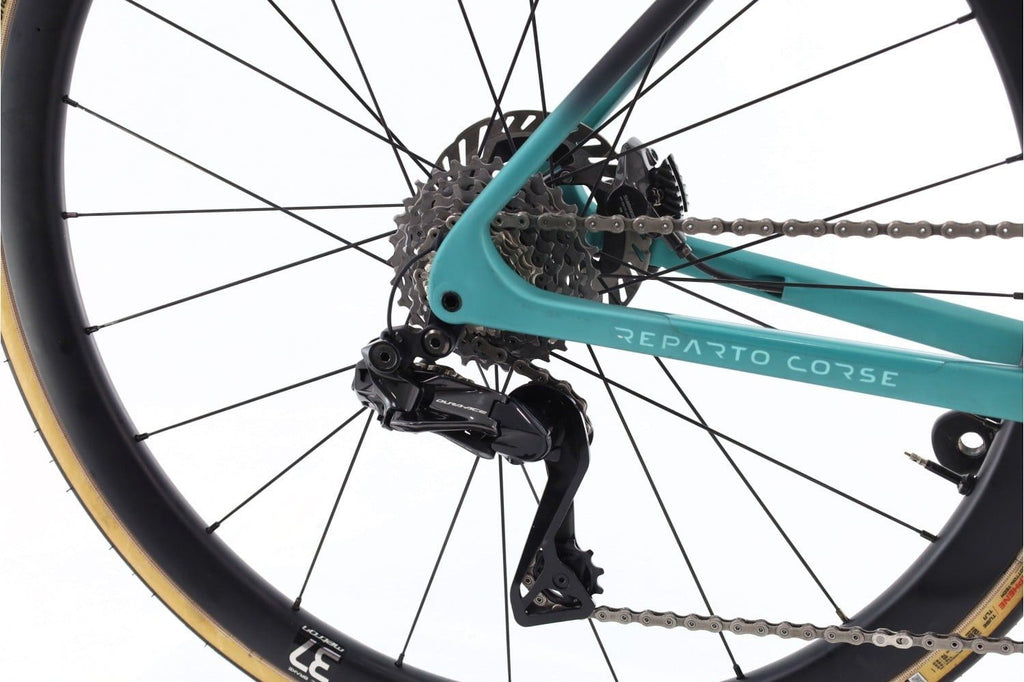 Produit reconditionné · Bianchi Specialissima Arkea Team Di2 12V · Gris / Vélo de route | Très bon état