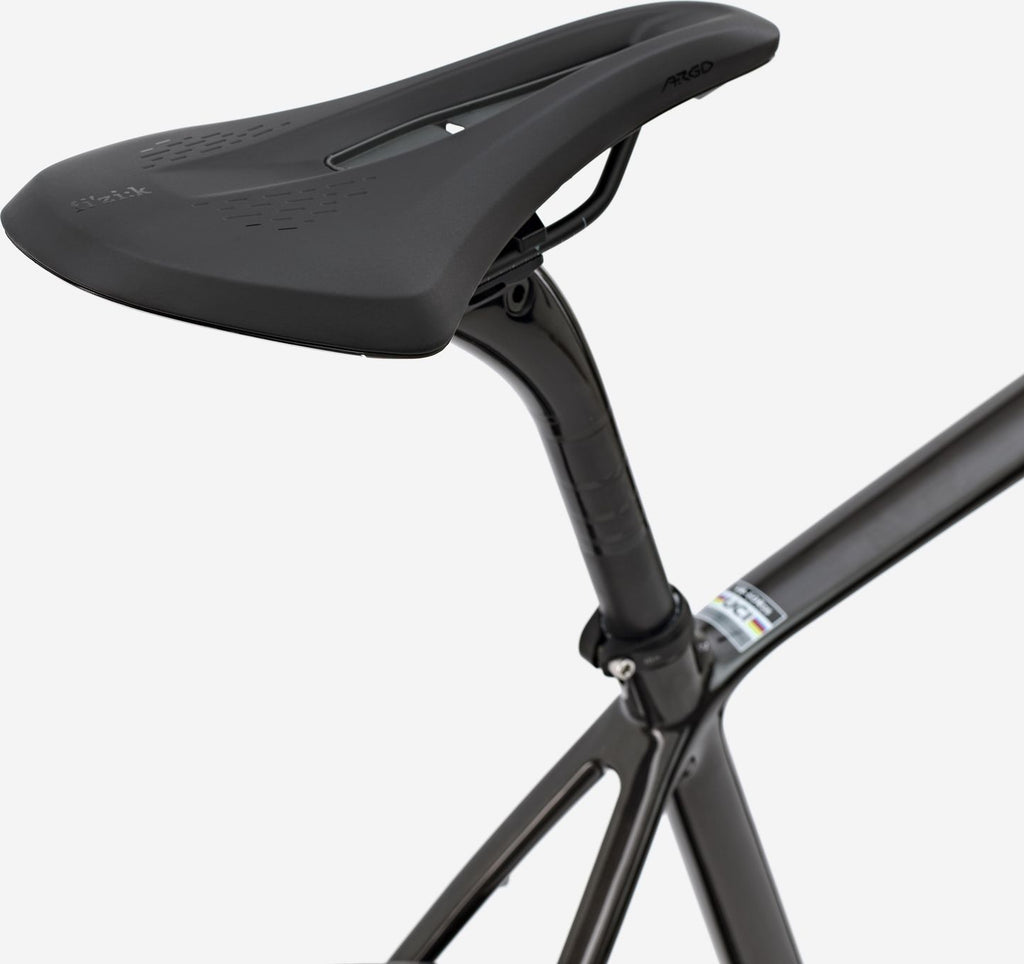 Vélo de Route Van Rysel EDR CF Ultra Shimano Ultegra Di2 12V 700mm Noir