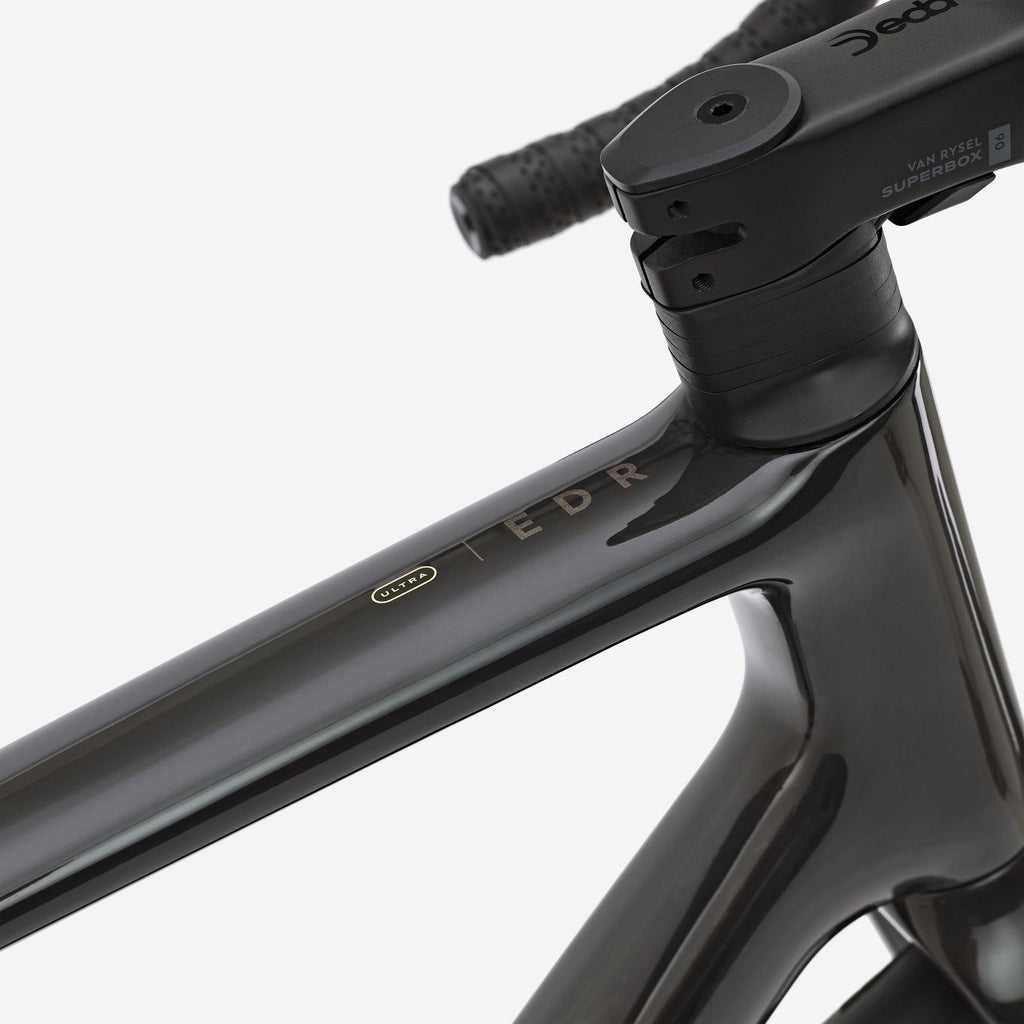 Vélo de Route Van Rysel EDR CF Ultra Shimano Ultegra Di2 12V 700mm Noir