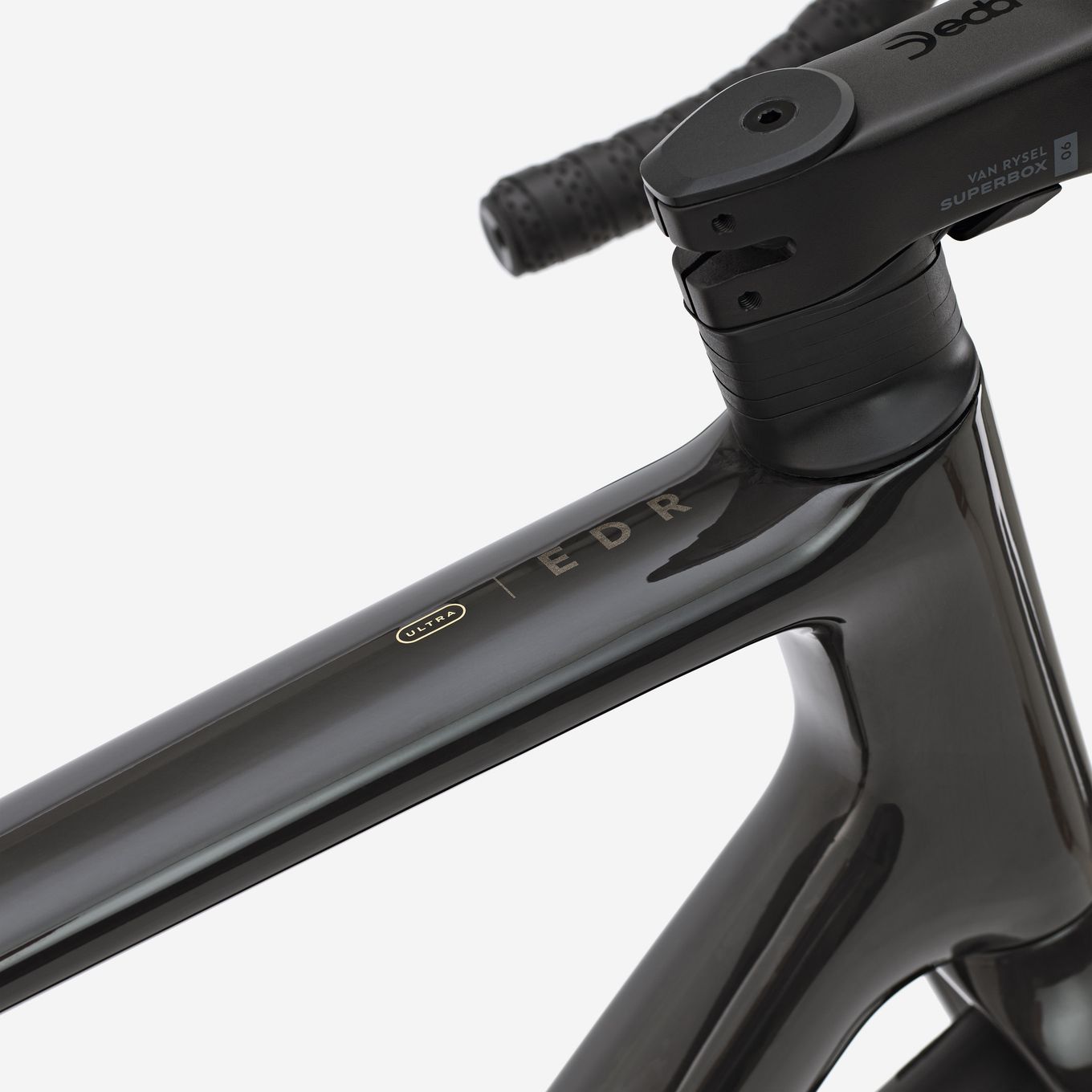 Vélo de Route Van Rysel EDR CF Ultra Shimano Ultegra Di2 12V 700mm Noir
