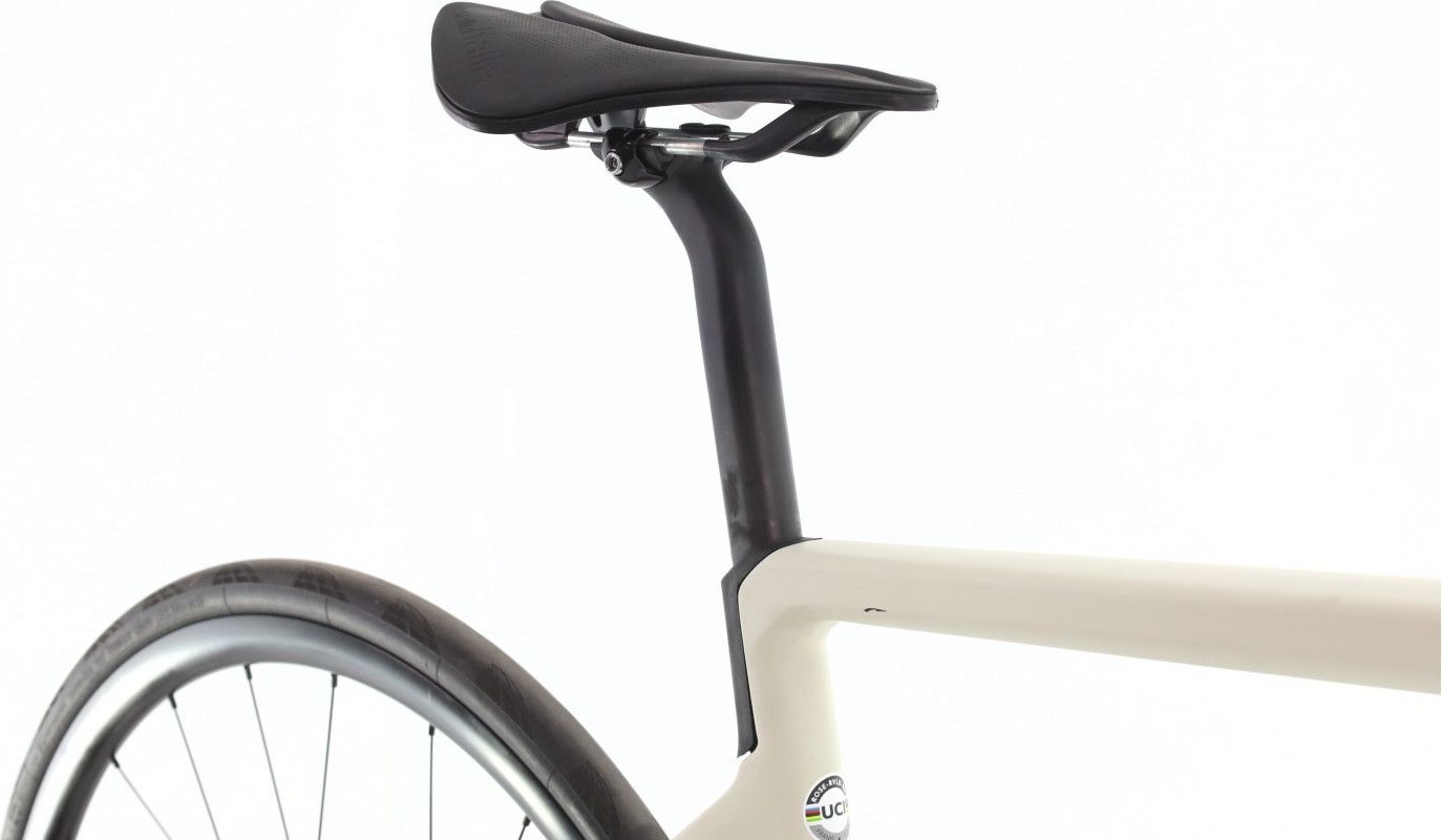 Produit reconditionné · Rose Reveal 04 Di2 12V · Blanc / Vélo de route | Très bon état