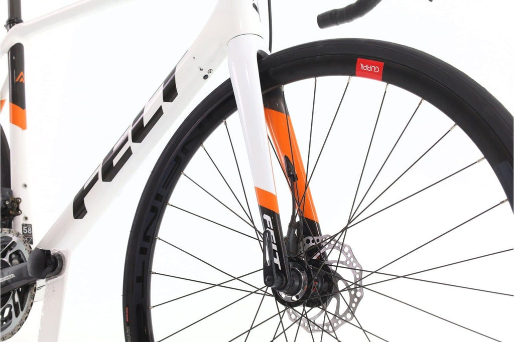 Produit reconditionné · Felt Rally AXS 12V · Blanc / Vélo de route | Très bon état