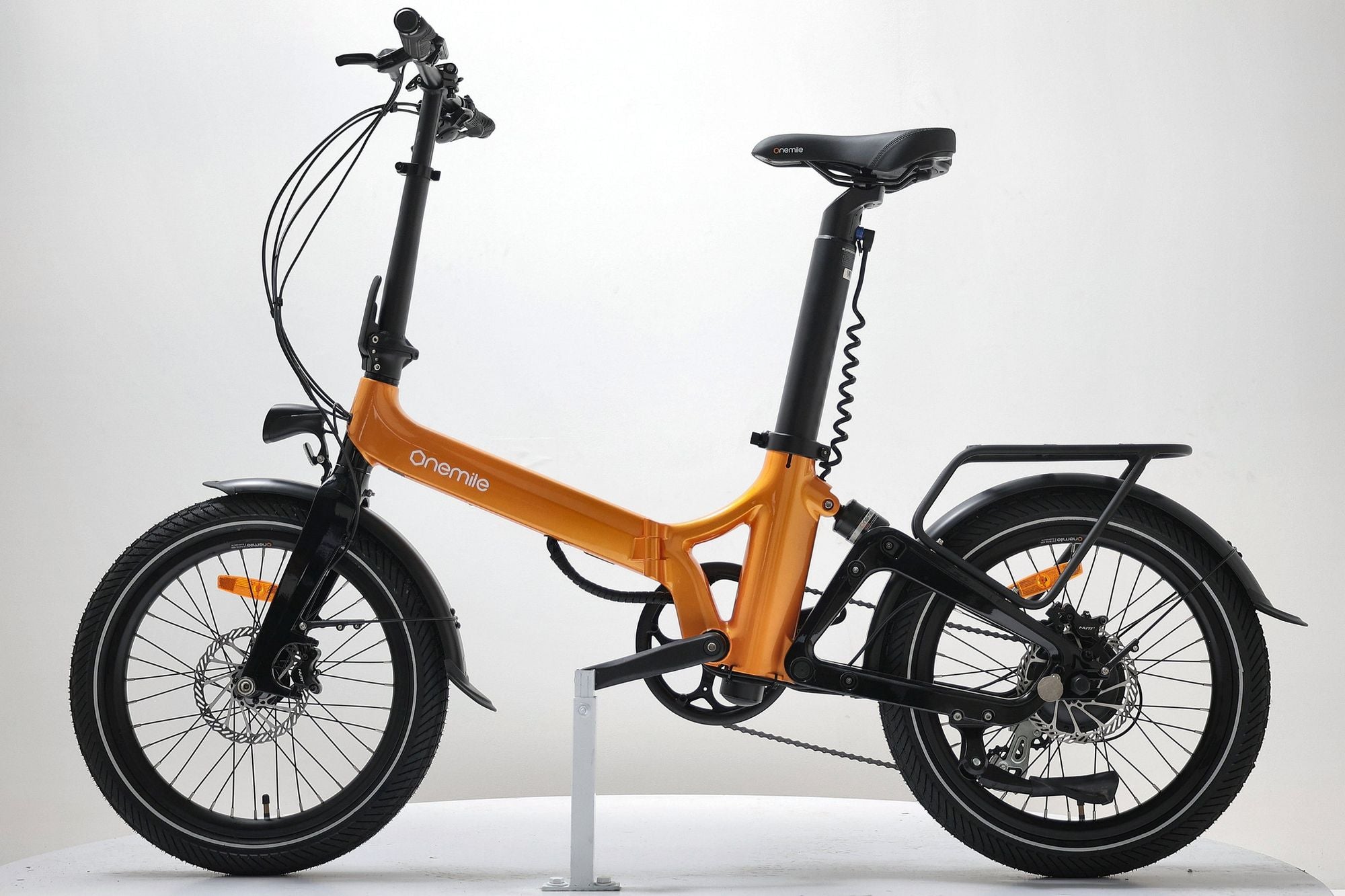 Produit Reconditionné · Vélo de ville électrique ONEMILE Nomad 14.4Ah Orange 2023 · Très bon état
