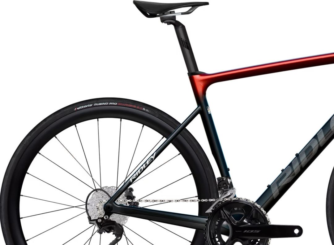 Produit reconditionné - Ridley Falcn / 105 Di2 12v / Très bon état