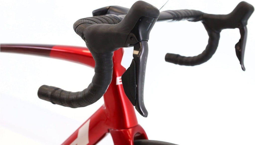 Produit reconditionné · BH RS 1 Di2 12V · Rouge / Vélo de route | Très bon état