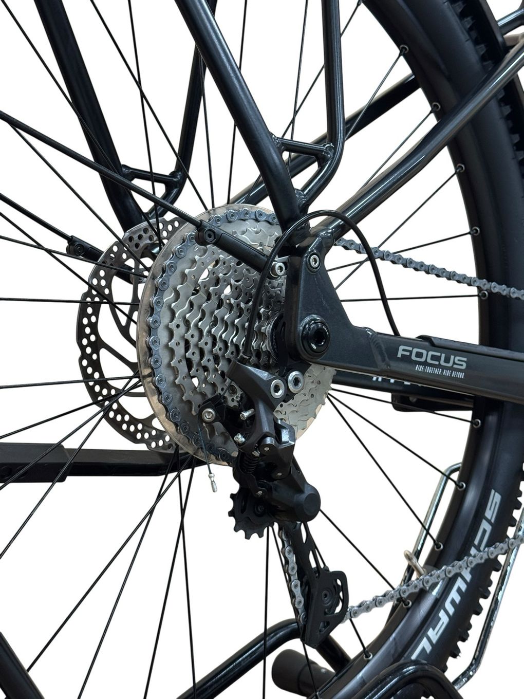 produit reconditionné . Focus Aventura² 6.7 Shimano Deore 2023 . VTT électrique . Focus . très bon état