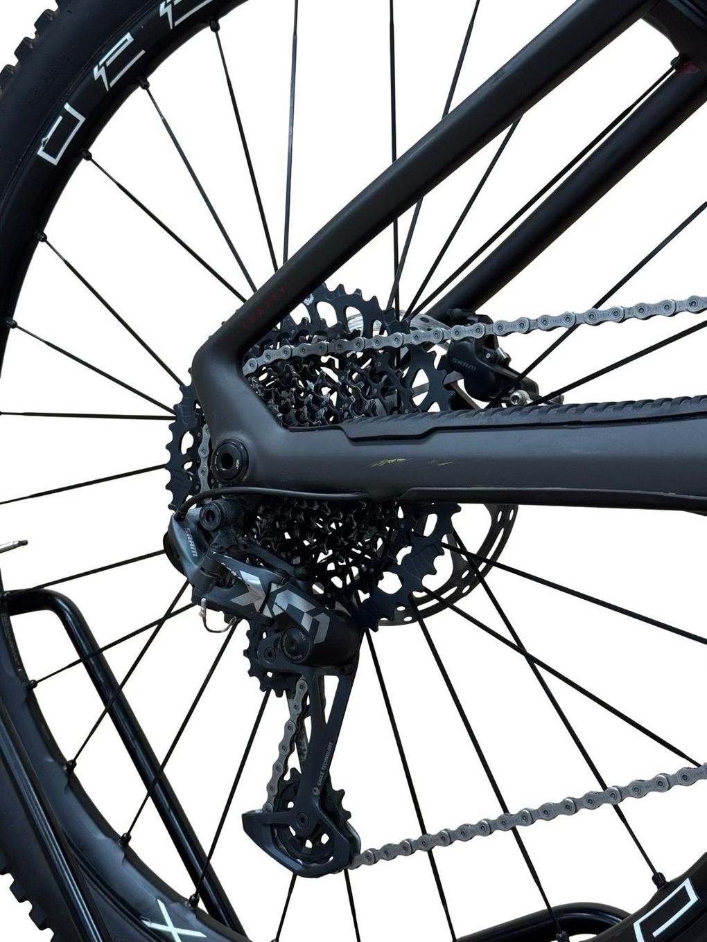 produit reconditionné . Mondraker Crafty Carbon FR Sram X01 2022 . VTT électrique . Mondraker . très bon état