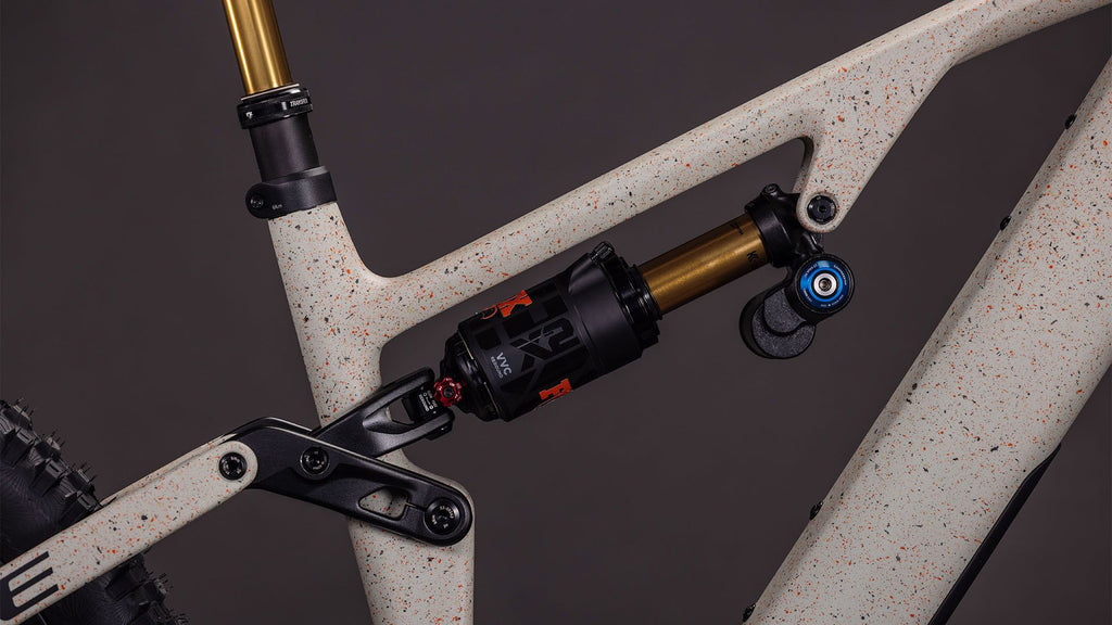 VTT Électrique Tout-Suspendu Cube AMS Hybrid 177 C:62 Super TM 600X Sram 12V 600 Wh Bosch 120 Nm 29''/27.5'' Beige Reed Grit 2026