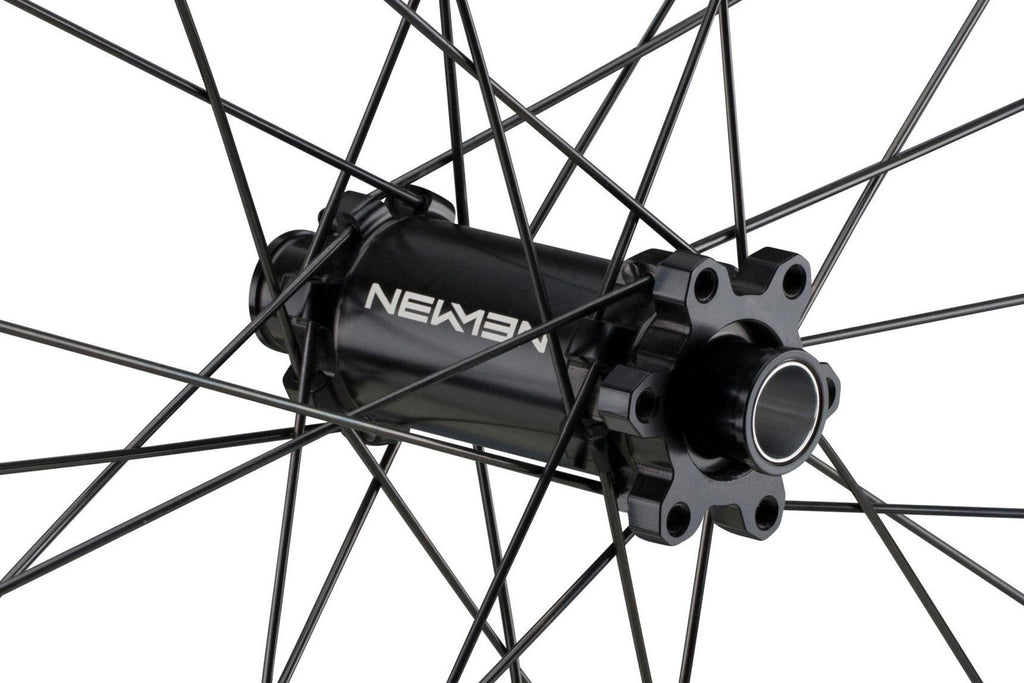 Roue Avant Newmen Phase 30 Base 29'' | Boost 15x110 mm | 6 Trous