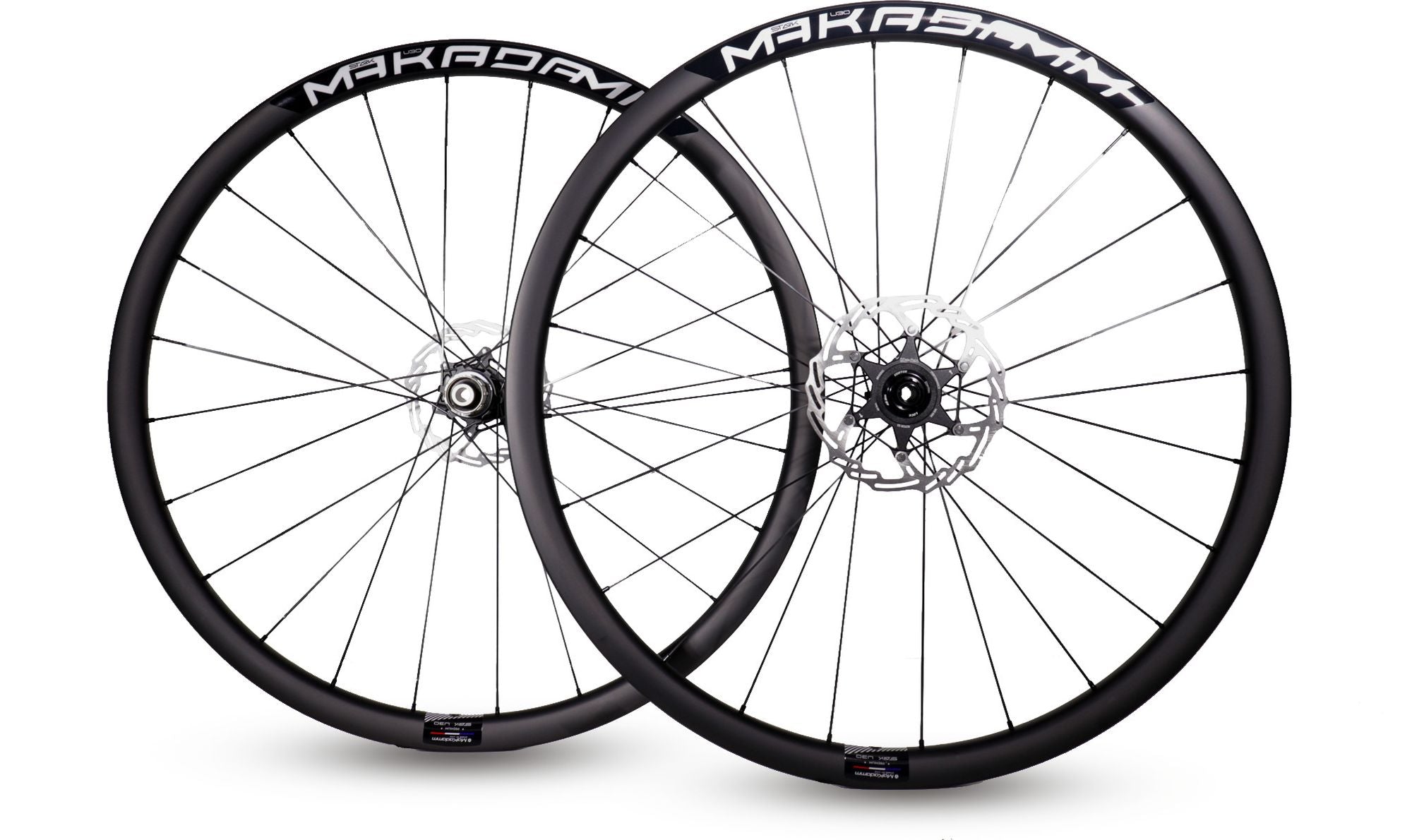 Paire de roues carbone route – MaKadamm stark u30 disc premium à pneus – 1269gr la paire – centerlock – axe 12x100 | 12x142