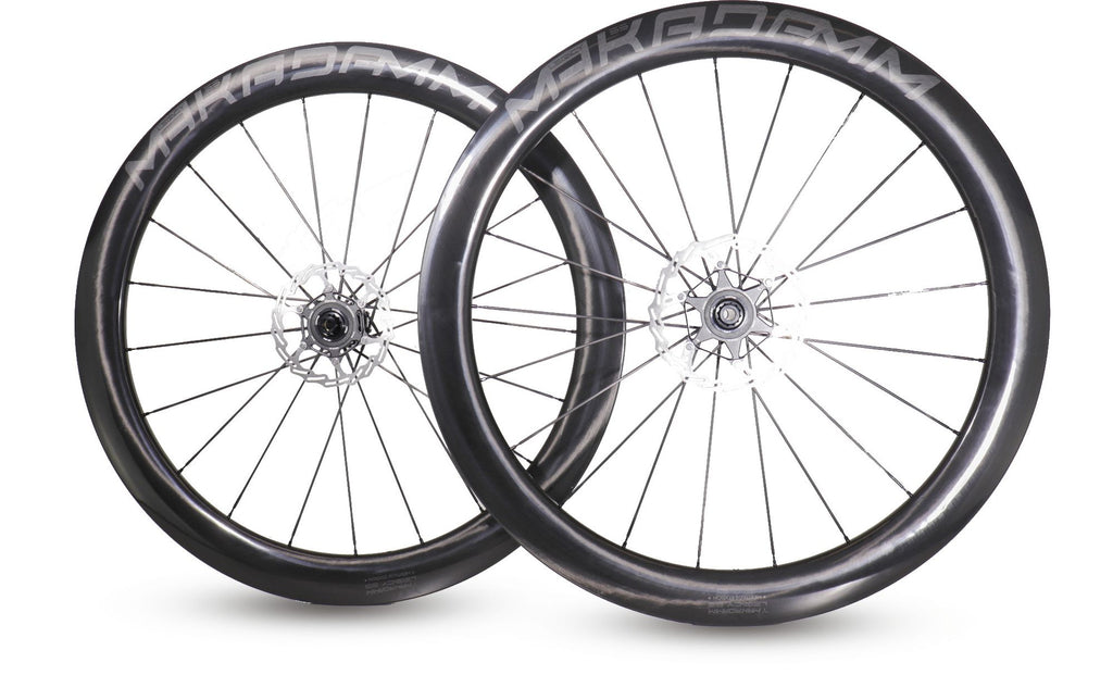 Paire de roues carbone route – MaKadamm legacy 55 disc héritage édition à pneus – 1149 gr la paire – centerlock – axe 12x100 | 12x142