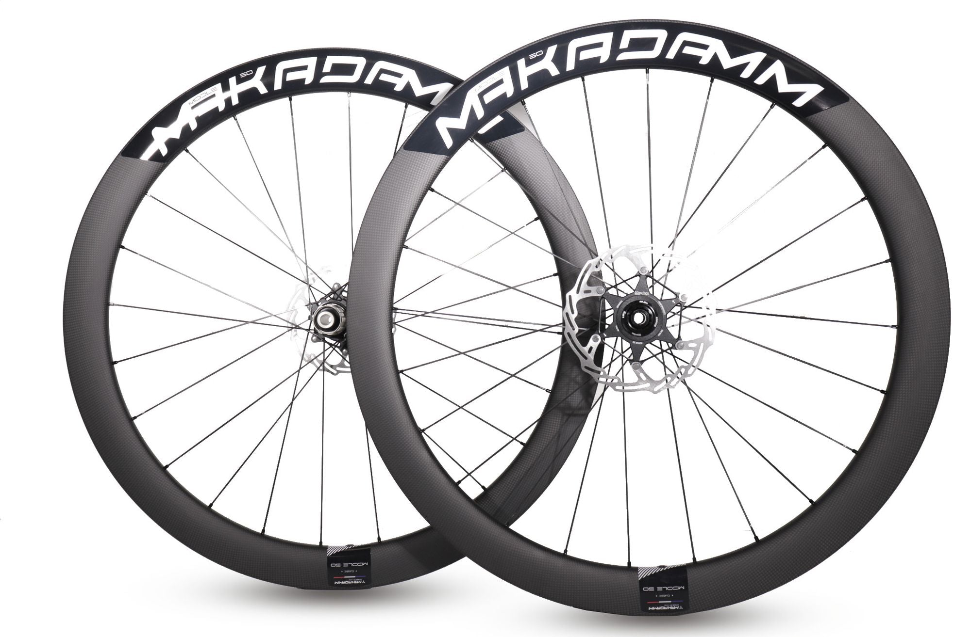Paire de roues carbone route – MaKadamm middle 50 disc classic à pneus – 1498gr la paire – centerlock – axe 12x100 | 12x142