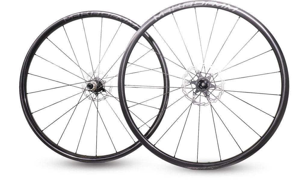 Paire de roues carbone route – MaKadamm legacy 25 disc héritage édition à pneus – 837 gr la paire – centerlock – axe 12x100 | 12x142