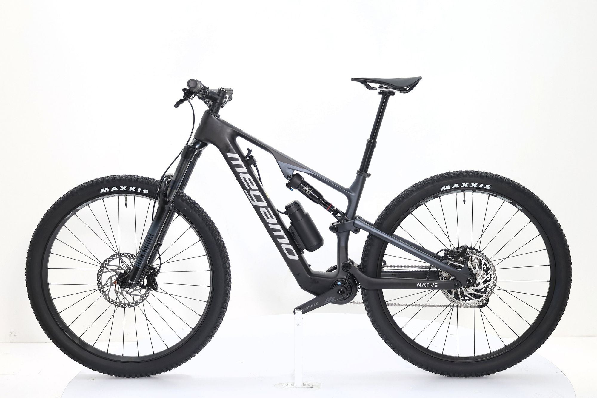 Produit Reconditionné · VTT électrique MEGAMO Native 20 Noir 2024 · Très bon état
