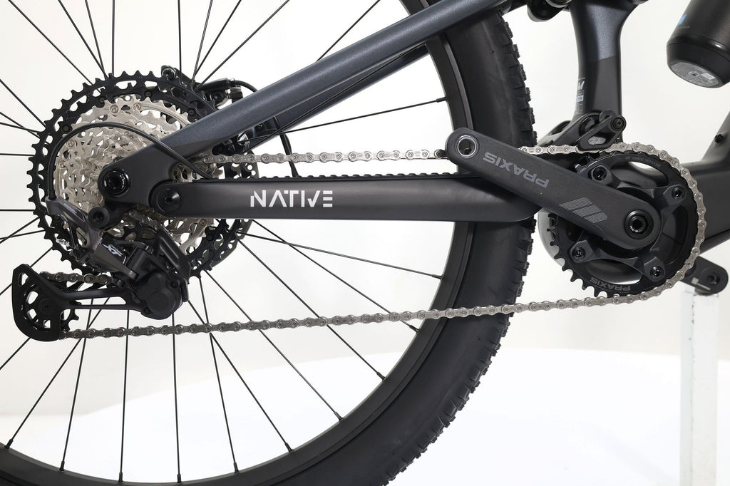 Produit Reconditionné · VTT électrique MEGAMO Native 20 Noir 2024 · Très bon état