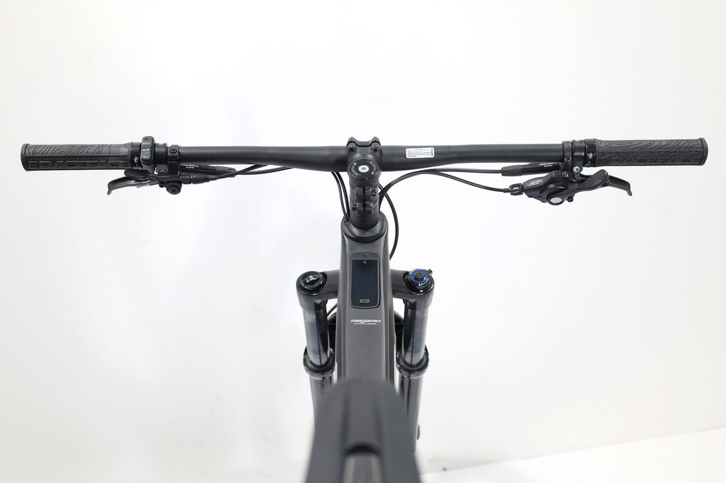 Produit Reconditionné · VTT électrique MEGAMO Native 20 Noir 2024 · Très bon état