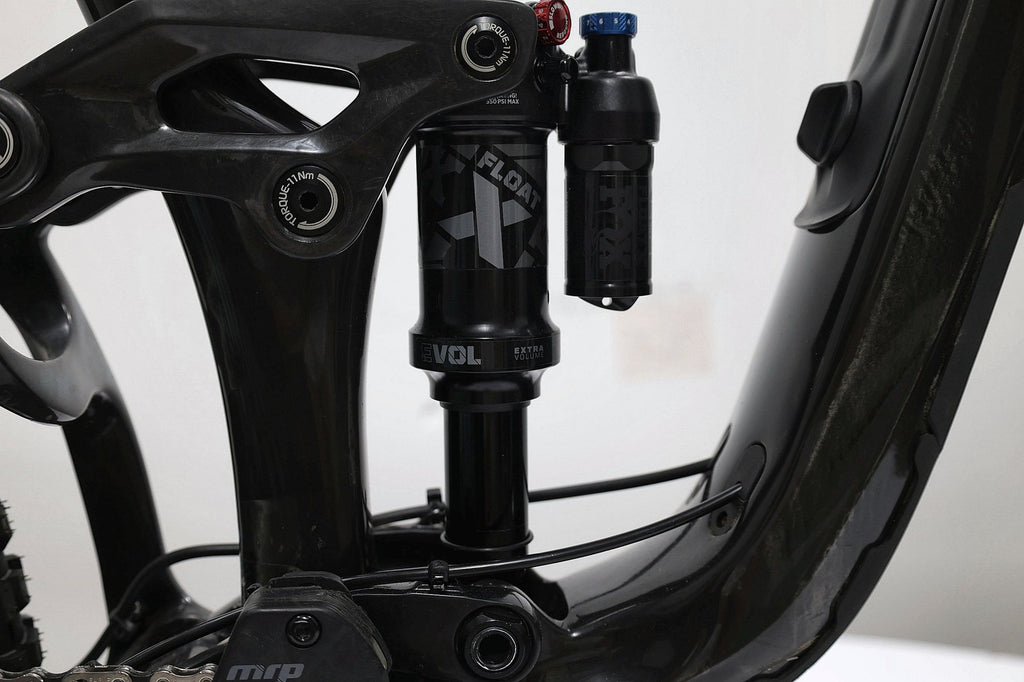 Produit Reconditionné · VTT LIV Intrigue LT Advanced Pro 1 2023 · Très bon état