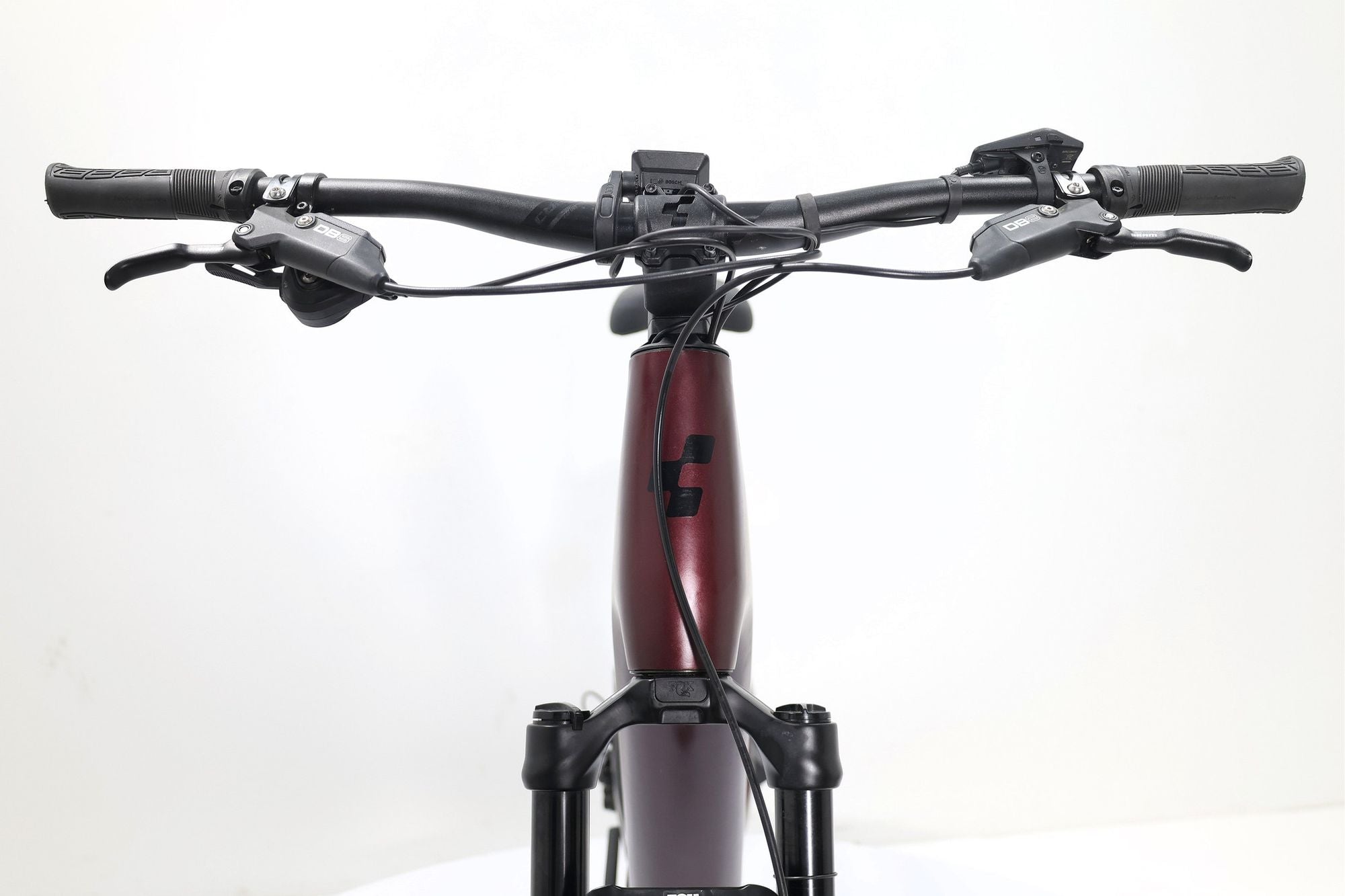 Produit Reconditionné · VTC électrique CUBE Reaction Hybrid SLX 750 2023 · Bon état