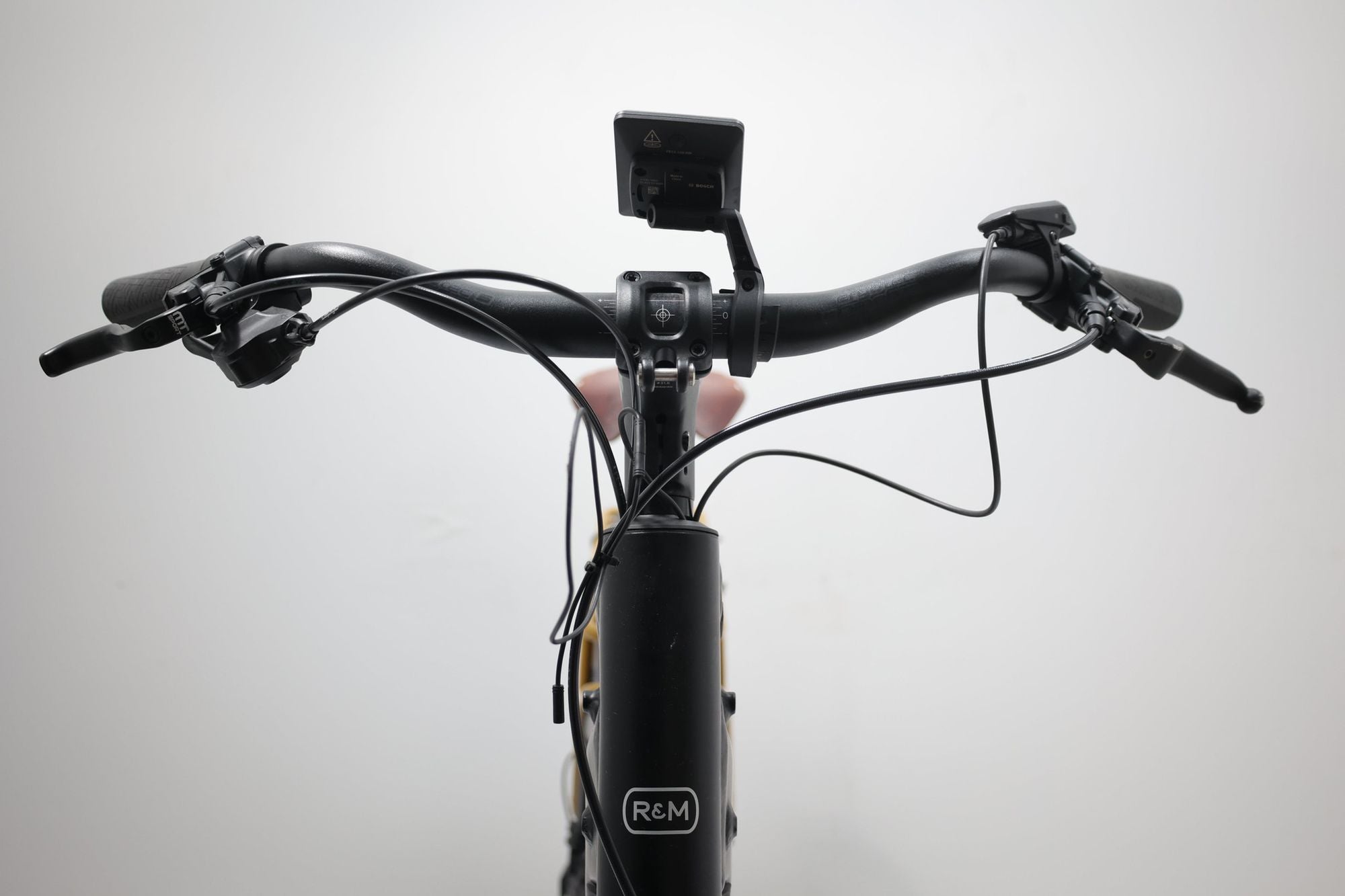 Produit Reconditionné · Vélo de ville électrique RIESEetMÜLLER Multicharger Mixte GT Touring 2023 · Bon état