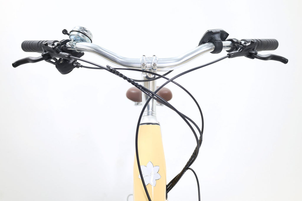 Produit Reconditionné · VTC électrique CUBE Ella Hybrid Ride 500 2024 · Bon état