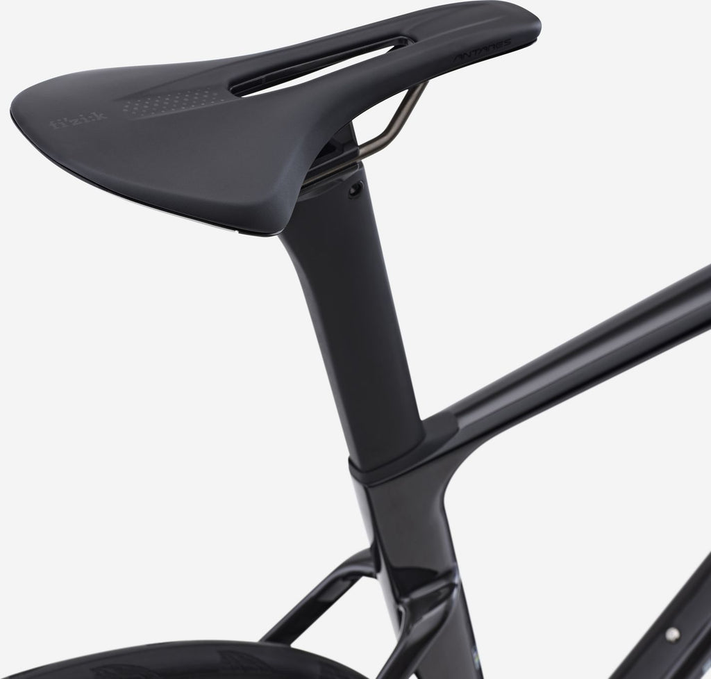 Vélo de Route Van Rysel RCR-R Pro Combo Deda x Van Rysel Shimano Ultegra Di2 12V 700 mm Bleu/Noir