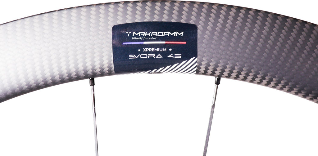 Paire de roues carbone route – MaKadamm evora 45 disc xpremium à pneus – 1265 gr la paire – centerlock – axe 12x100 | 12x142