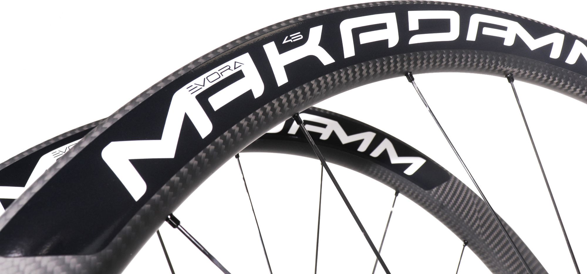 Paire de roues carbone route – MaKadamm evora 45 disc xpremium à pneus – 1265 gr la paire – centerlock – axe 12x100 | 12x142