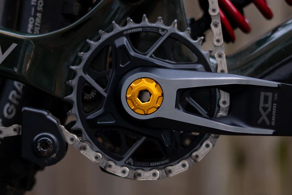 Vis de Pédalier auto-extractrice OAK pour Sram DUB M18/M30 Or