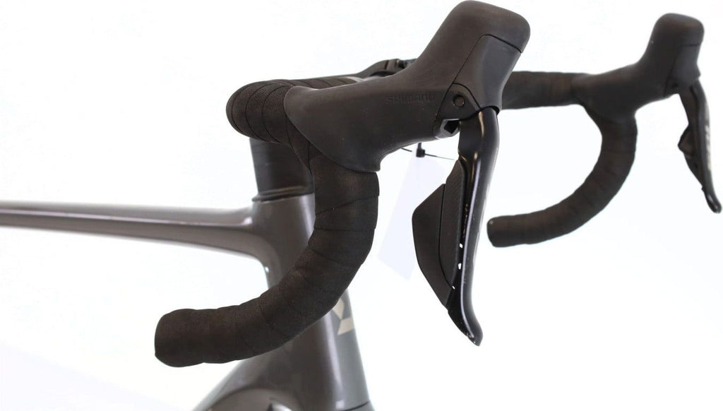 Produit reconditionné · Scott Addict 30 Di2 12V · Gris / Vélo de route | Très bon état