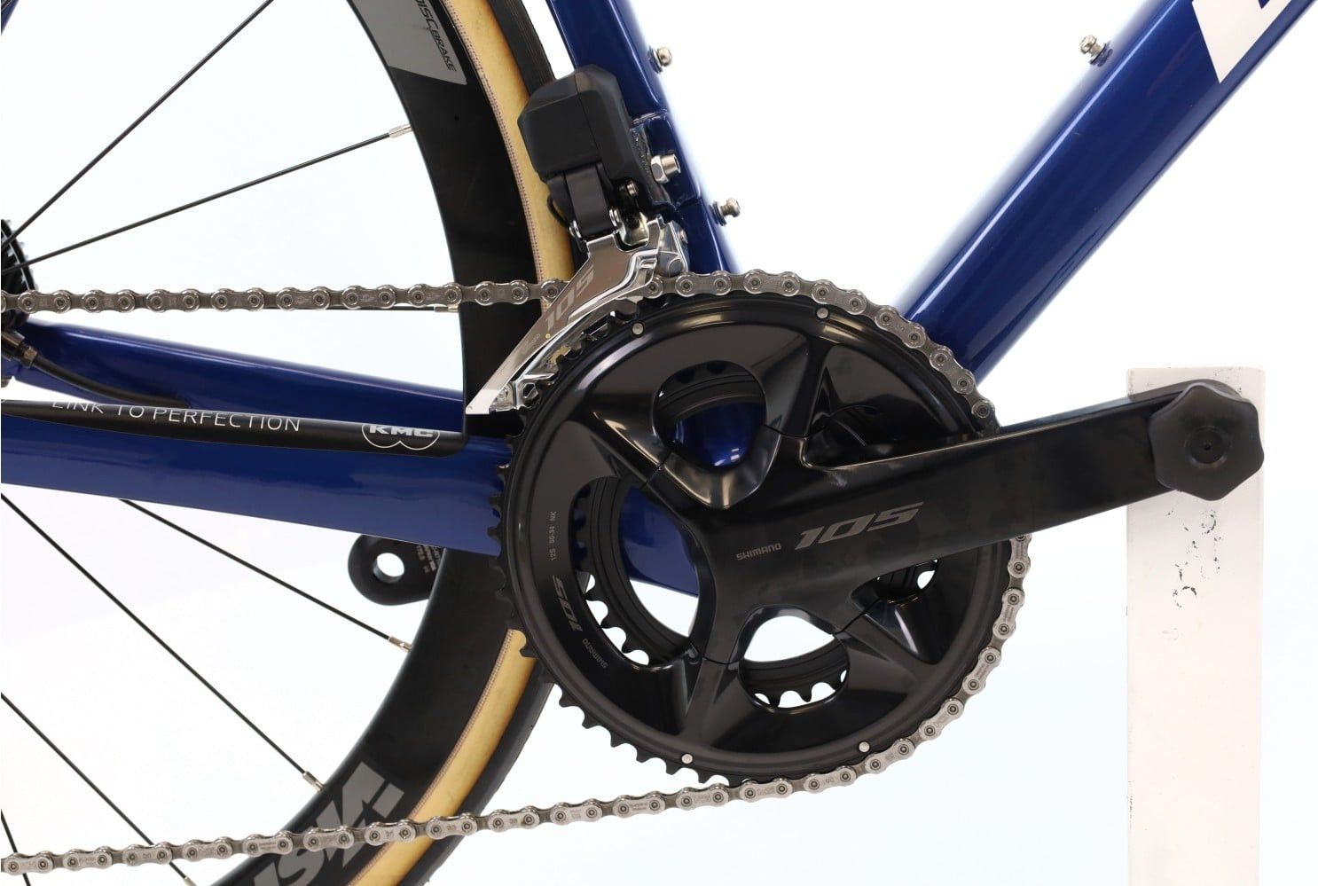 Produit reconditionné · BH SL 1 Di2 12V · Bleu / Vélo de route | Très bon état