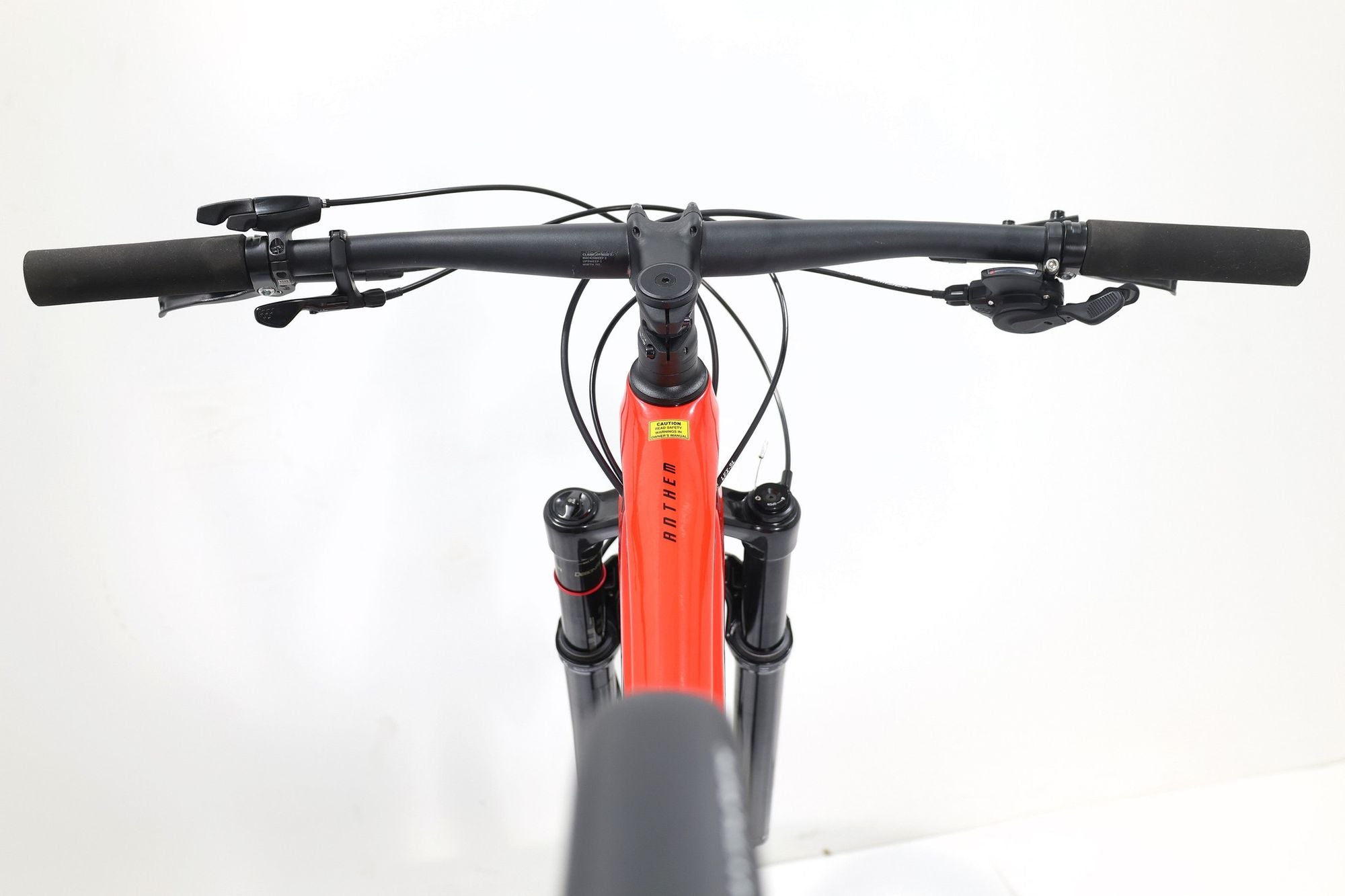 Produit Reconditionné · VTT GIANT Anthem Advanced Pro 29 3 2023 · Très bon état