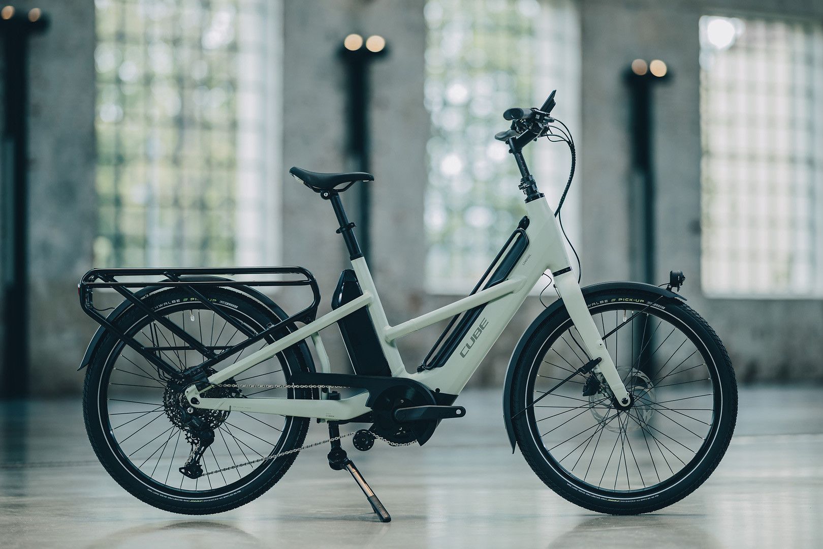 Vélo Cargo Longtail Électrique Cube Longtail Hybrid 800 Shimano Cues 11V 800 Wh 26'' Vert Pea 2026