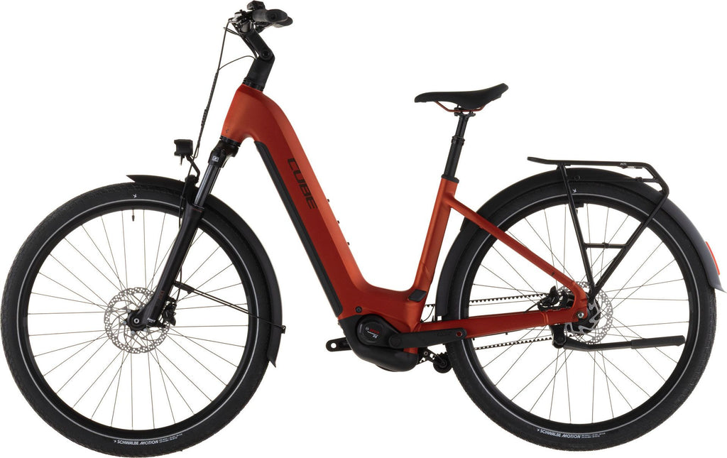 VTC Électrique Cube Touring Hybrid Comfort SLX 800 Easy Entry Shimano Nexus 5V Courroie 800 Wh 700 mm Rouge Orange Chilli 2026