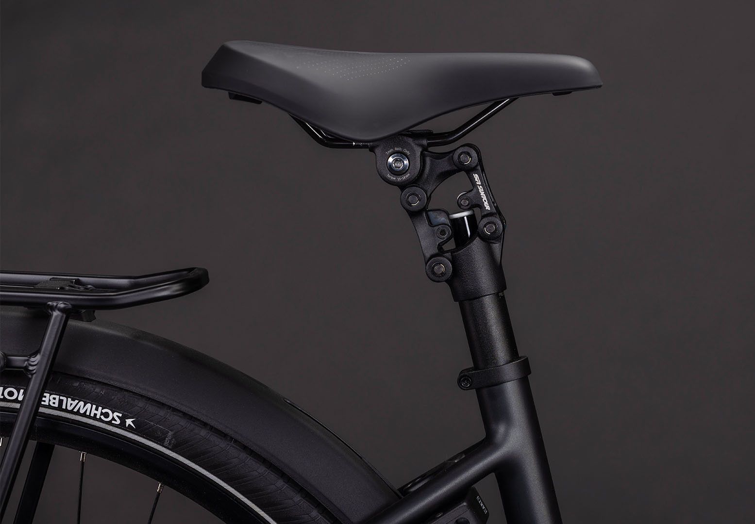 Vélo de Ville Électrique Cube Supreme Hybrid Comfort Pro 600 Easy Entry Enviolo Trekking 600 Wh 700 mm Gris 2026