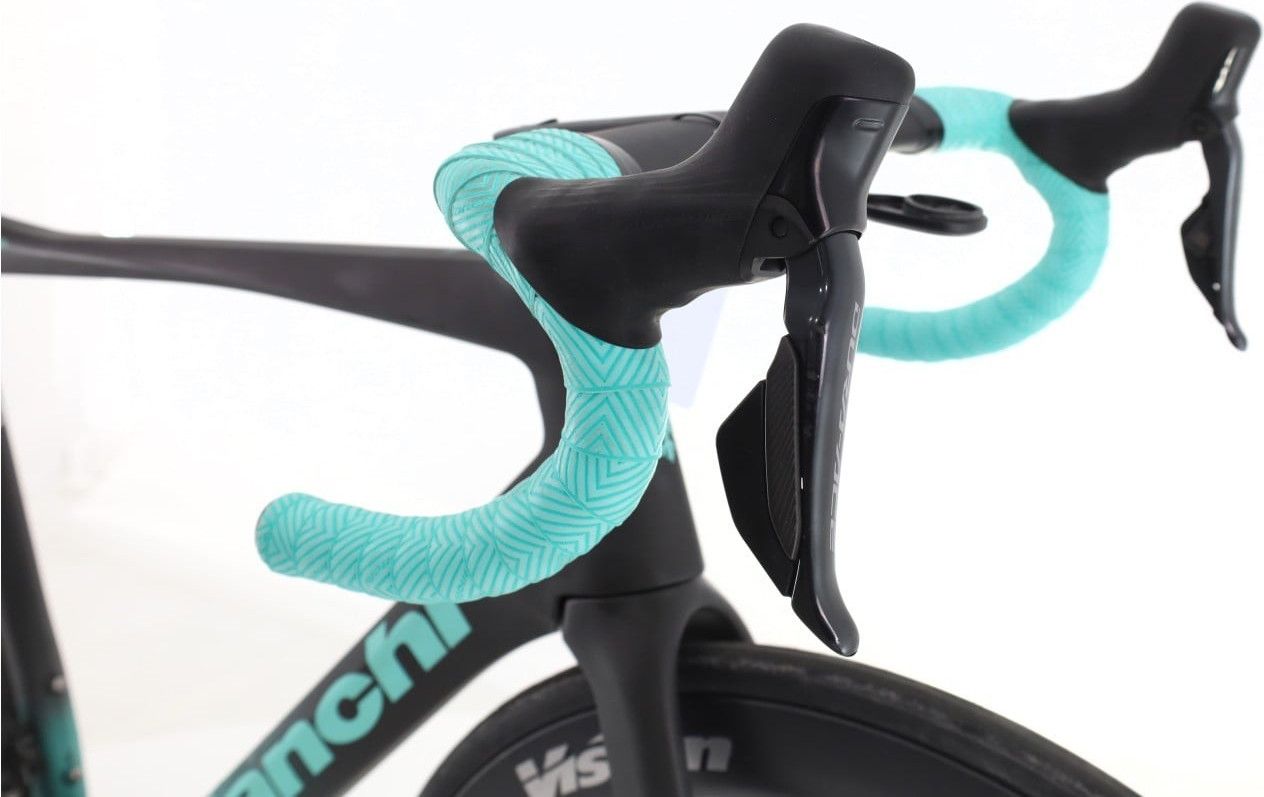 Produit reconditionné · Bianchi Specialissima Arkea Team Di2 12V · Gris / Vélo de route | Très bon état