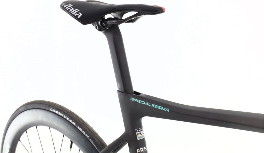 Produit reconditionné · Bianchi Specialissima Arkea Team Di2 12V · Gris / Vélo de route | Très bon état