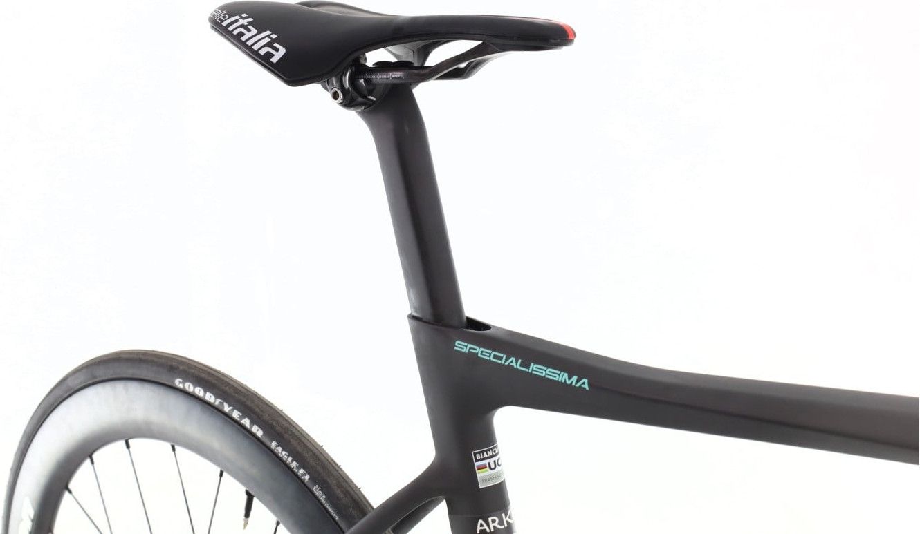Produit reconditionné · Bianchi Specialissima Arkea Team Di2 12V · Gris / Vélo de route | Très bon état