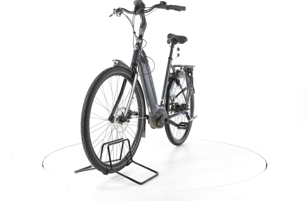 Produit reconditionné - Gazelle Arroyo C5 HMB Elite City E-Bike Entrée basse - Très Bon Etat