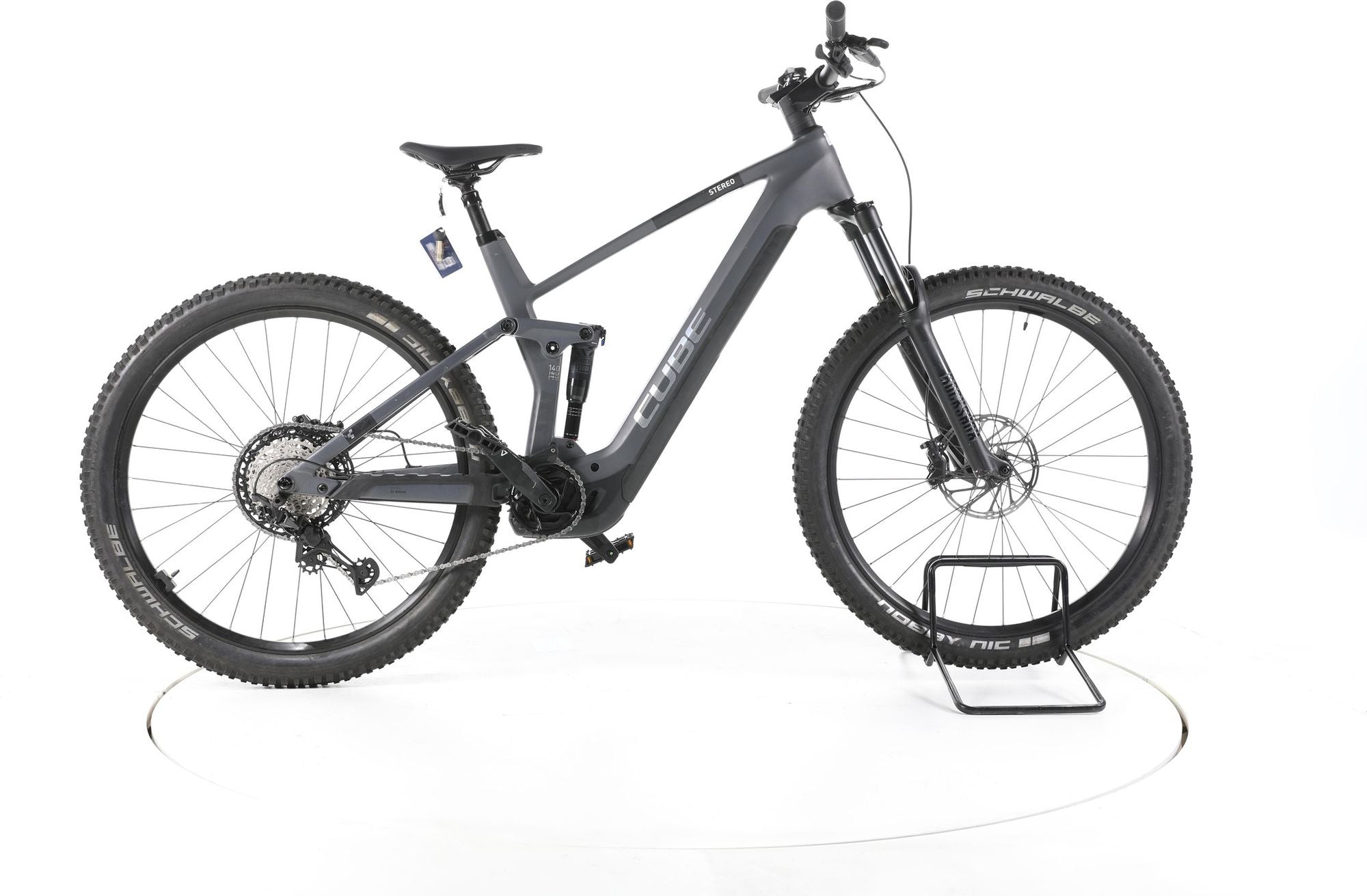 Produit reconditionné - Cube Stereo Hybrid 140 HPC Race Fully E-Bike Carbon - Très Bon Etat