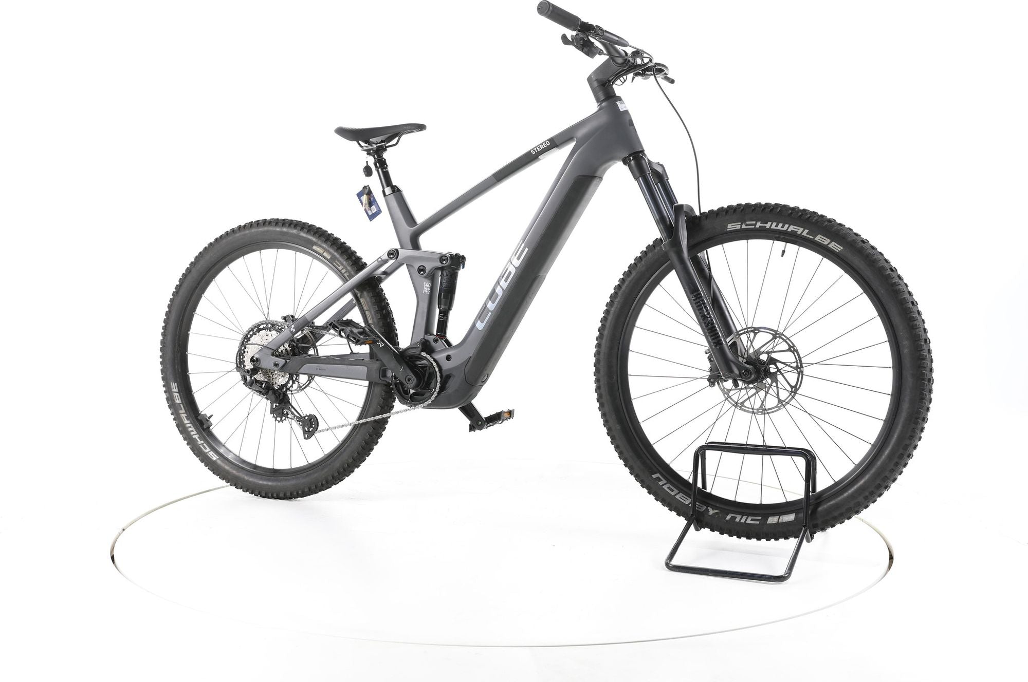 Produit reconditionné - Cube Stereo Hybrid 140 HPC Race Fully E-Bike Carbon - Très Bon Etat