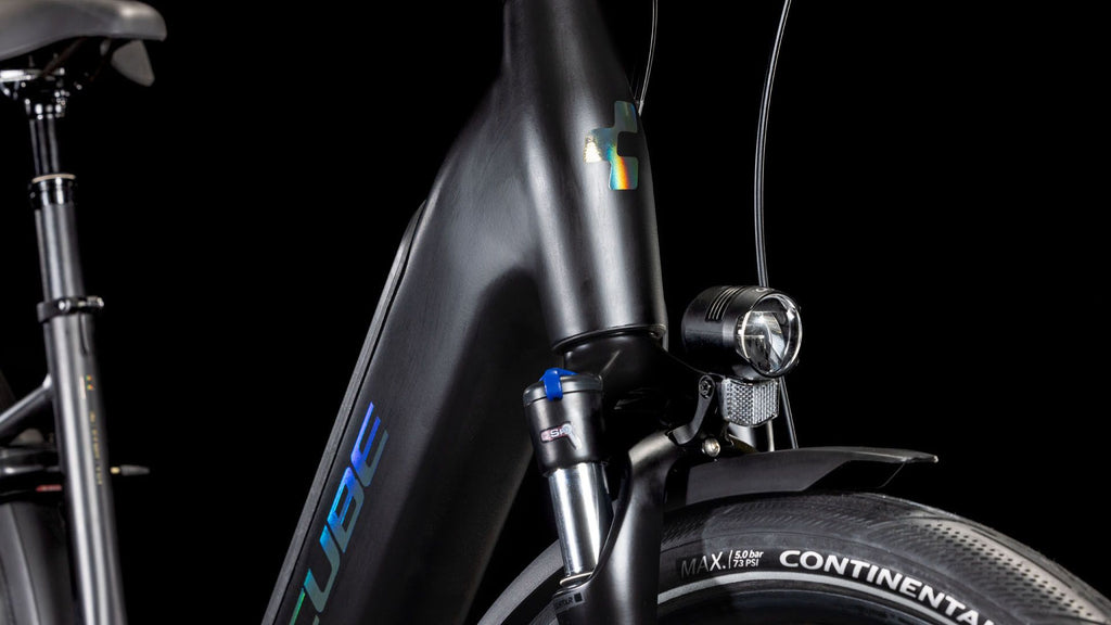 Vélo de Ville Électrique Cube Supreme Hybrid Pro 625 Easy Entry Shimano Cues 11V 625 Wh 700 mm Noir