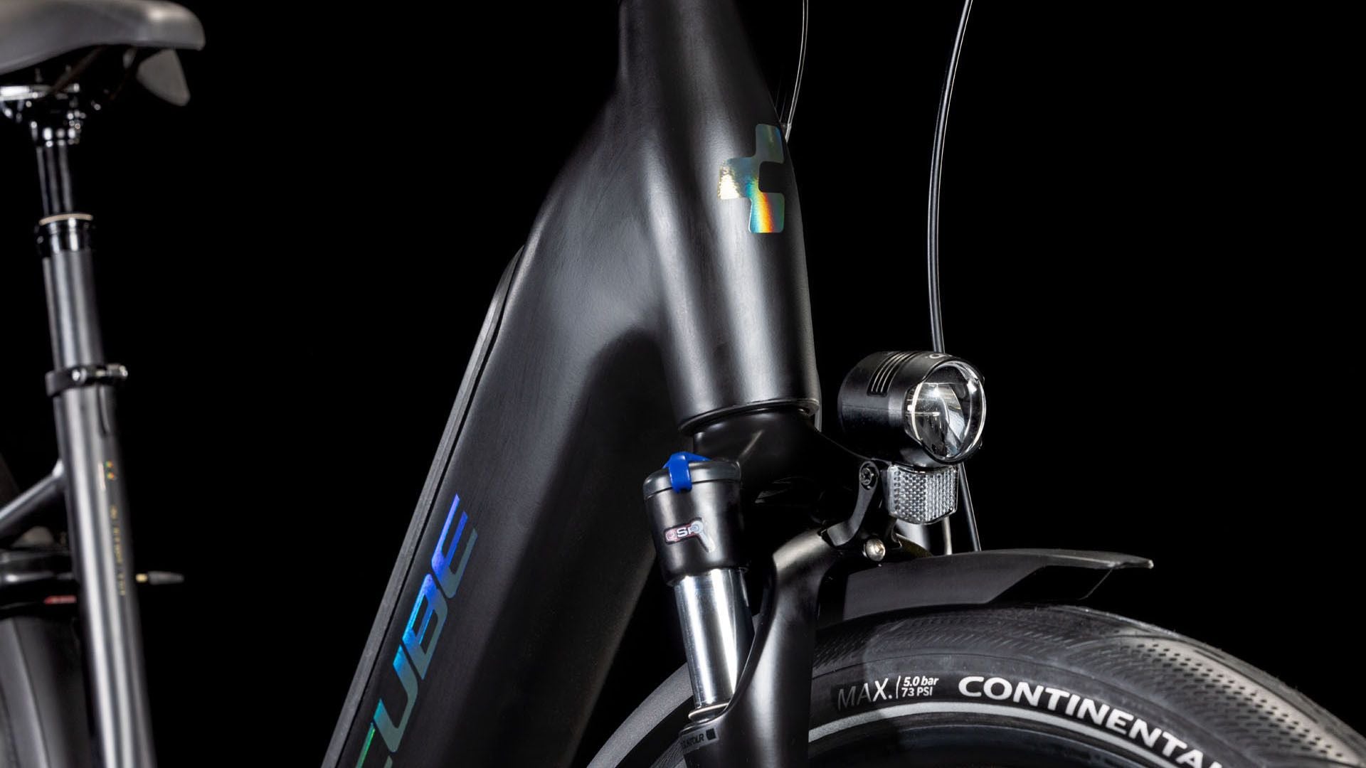 Vélo de Ville Électrique Cube Supreme Hybrid Pro 625 Easy Entry Shimano Cues 11V 625 Wh 700 mm Noir