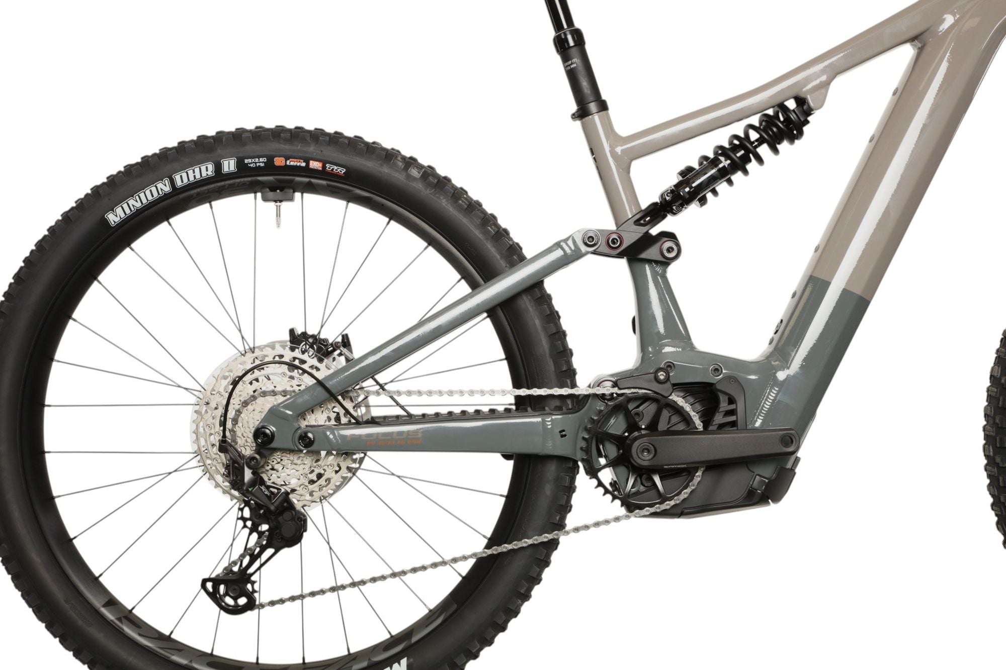 VTT Électrique Tout-Suspendu Focus SAM² 6.8 12V 750Wh Bosch 85 Nm 29'' Gris 2024