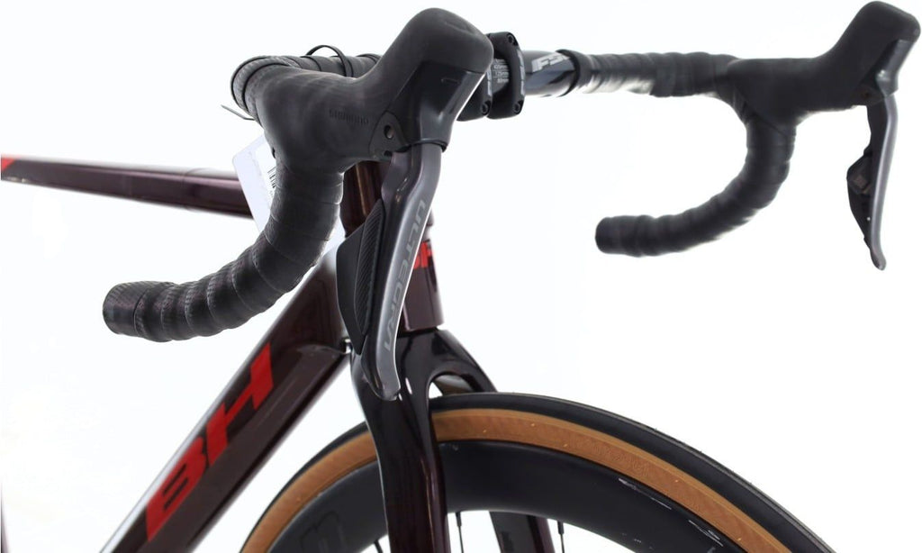 Produit reconditionné · BH Ultralight 7.0 Di2 12V · Rouge / Vélo de route | Très bon état